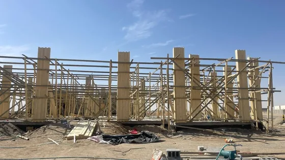 واجهة الهيكل الخرساني أثناء التنفيذ